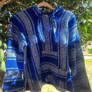 Blue and white striped Pullover